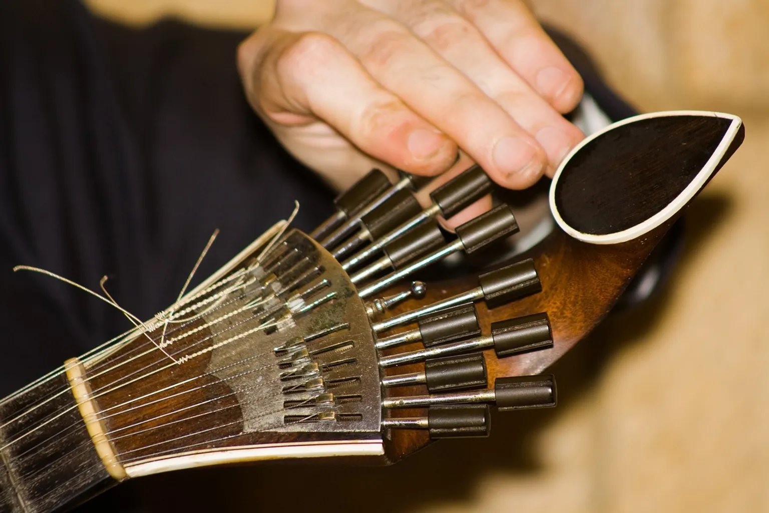 Association du Fado Casto à Lisbonne : faut-il réserver sa place en avance ?