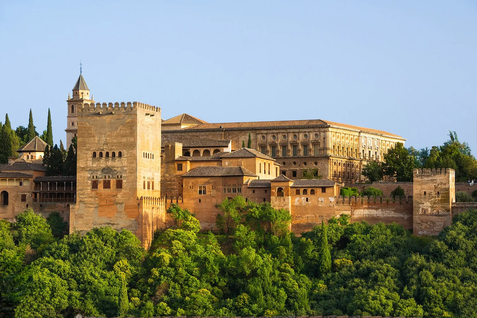 Billet coupe-file Alhambra : un achat vraiment utile ?
