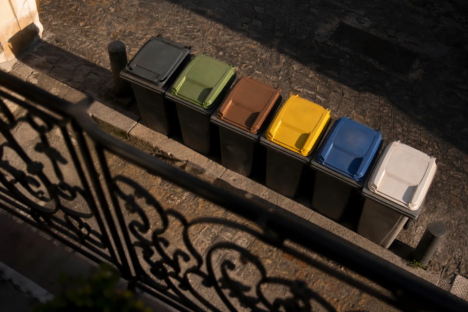 Gestion des déchets en location saisonnière : obligations à Marseille
