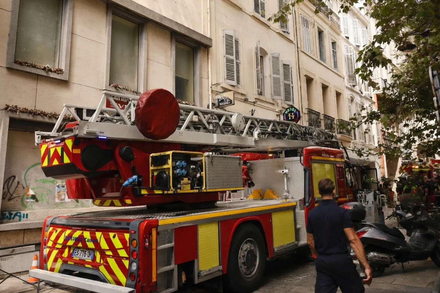 Incendie à l'hôtel Impérial sur la Canebière : une trentaine d'évacuations