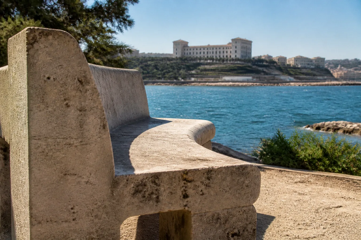 Palais du Pharo : accès, horaires et visite des jardins
